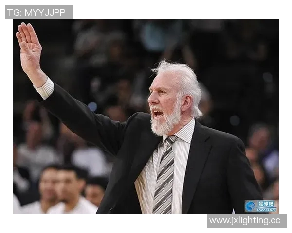 中场休息时如何调整策略提升比赛表现及球员状态 中场休息时如何调整策略提升比赛表现及球员状态